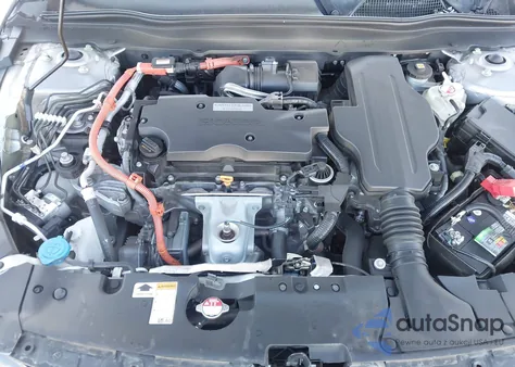 2019 Honda Accord Hybrid z USA, uszkodzony, nr VIN 1HGCV3F13KA013579